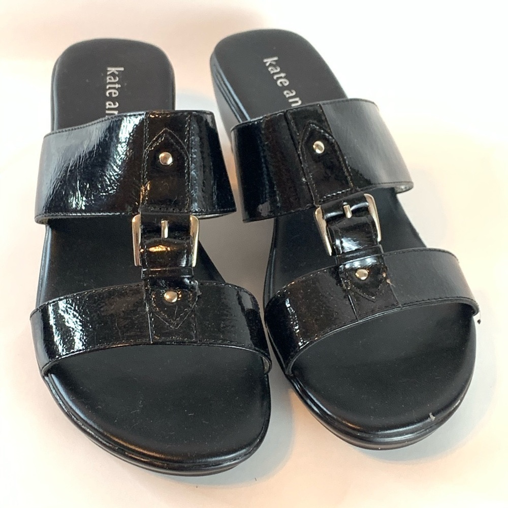 Kate Ann Black Patent Wedge Slide Sandals Silver Accent Size 6.5M - Picture 4 of 11